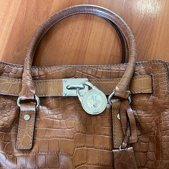 Michael Kors Bag - Picture 2 of 3